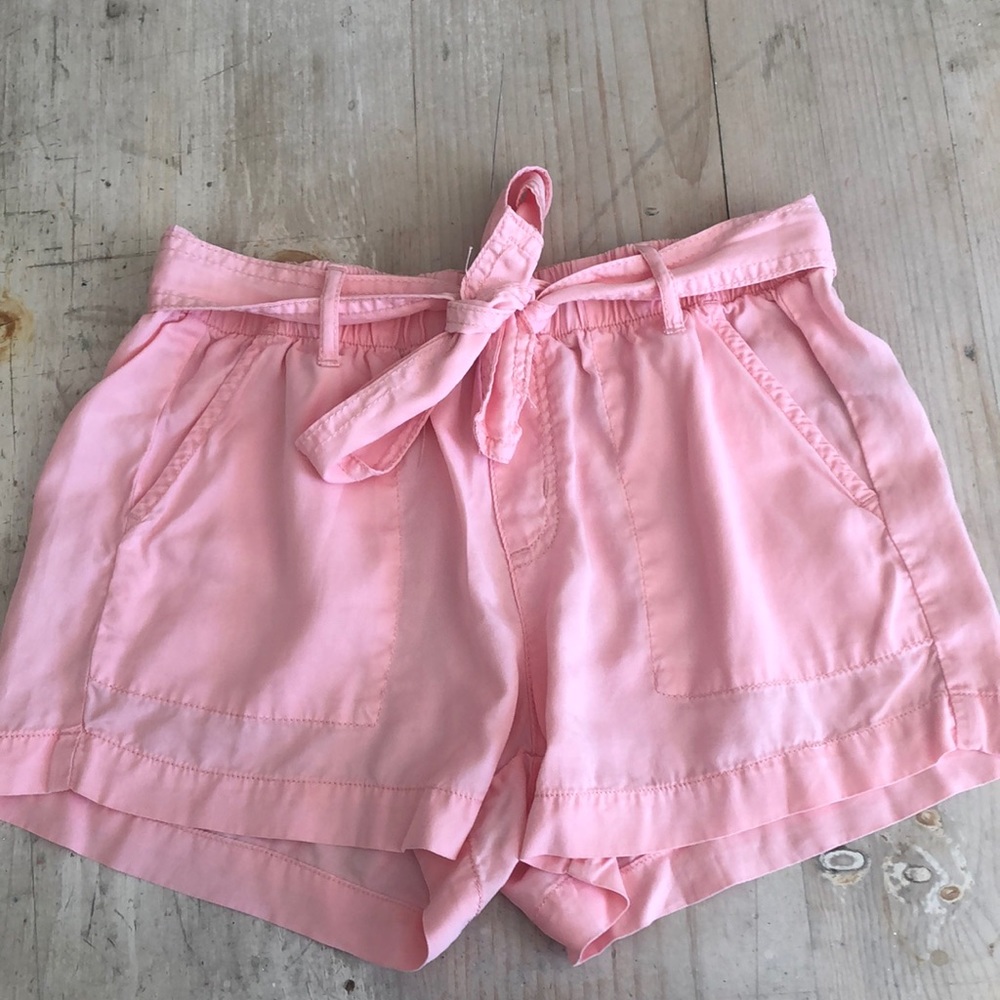 Copper key high wasted pink flowy shorts